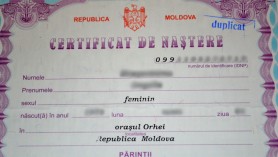 Moldovenii nu vor mai avea certificat de naștere de hârtie